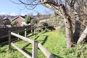 Photo 28- click for photo gallery